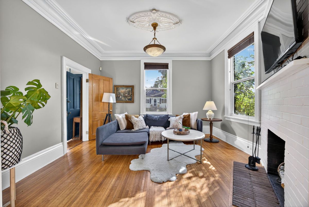 84 Wellington Street E Barrie 84 Wellington Street E Barrie