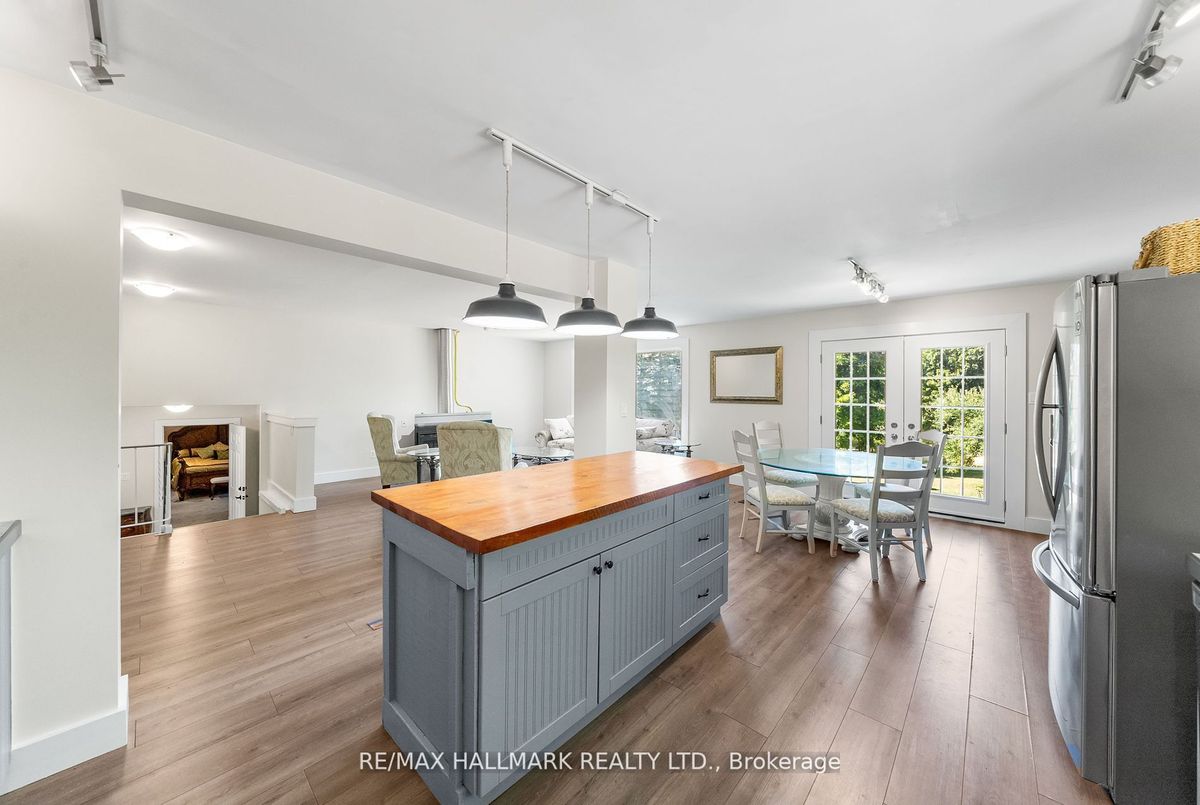 2422 Snow Valley Road Springwater 2422 Snow Valley Road Springwater