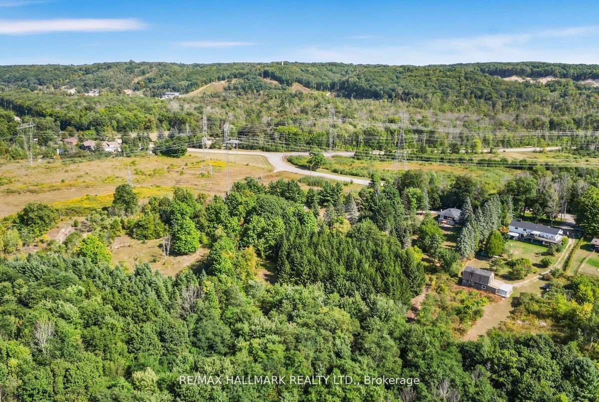 2422 Snow Valley Road Springwater 2422 Snow Valley Road Springwater