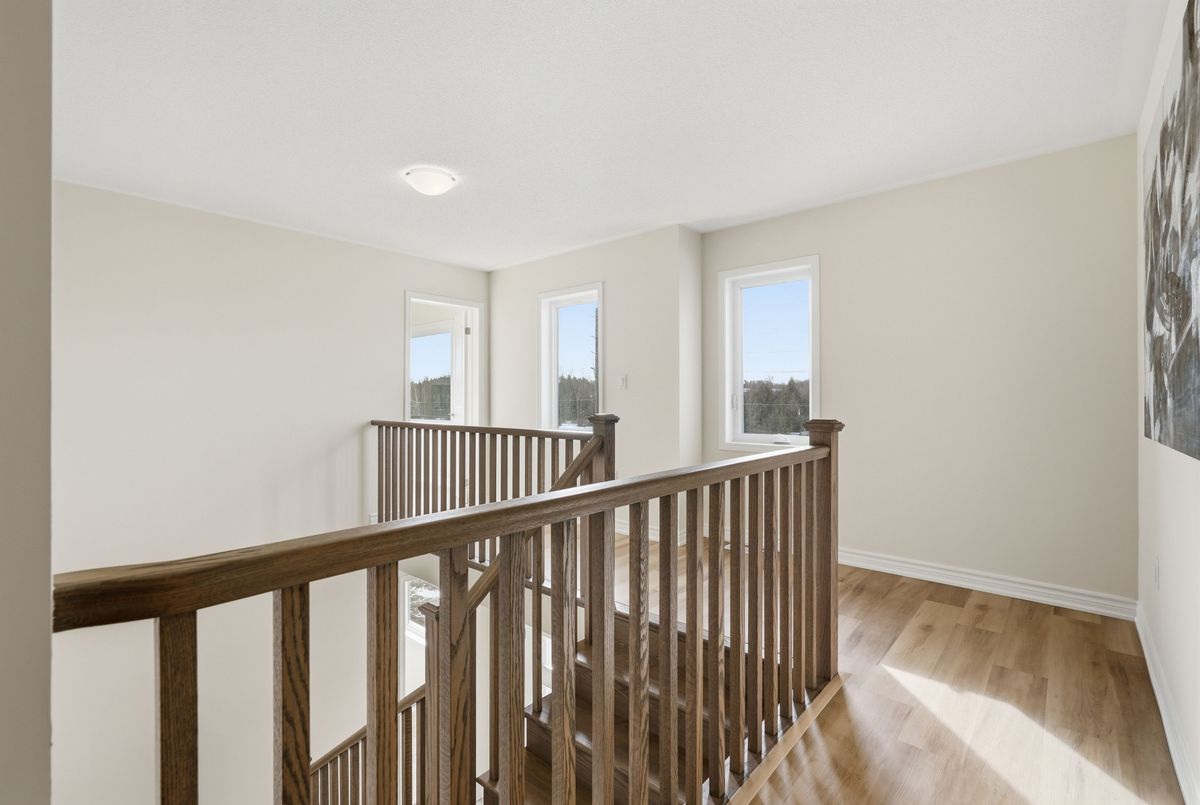 96 Vinewood Crescent Barrie 96 Vinewood Crescent Barrie