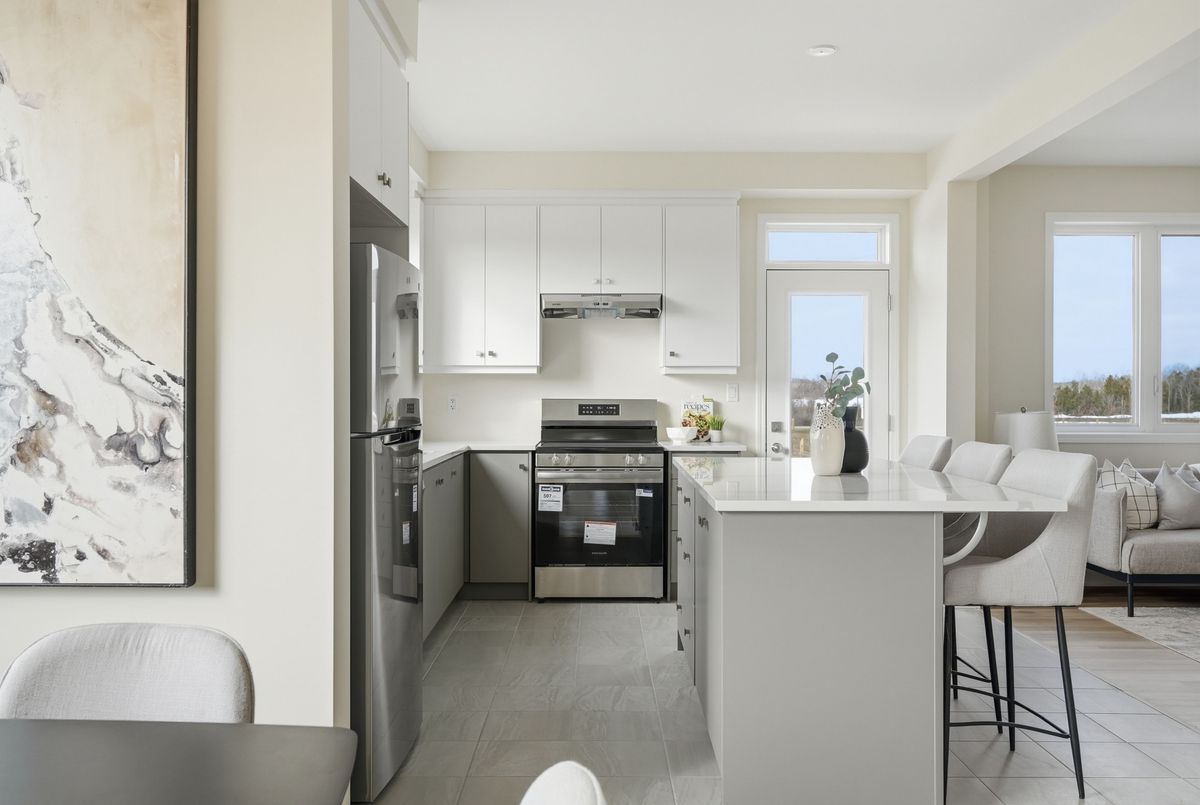 96 Vinewood Crescent Barrie 96 Vinewood Crescent Barrie