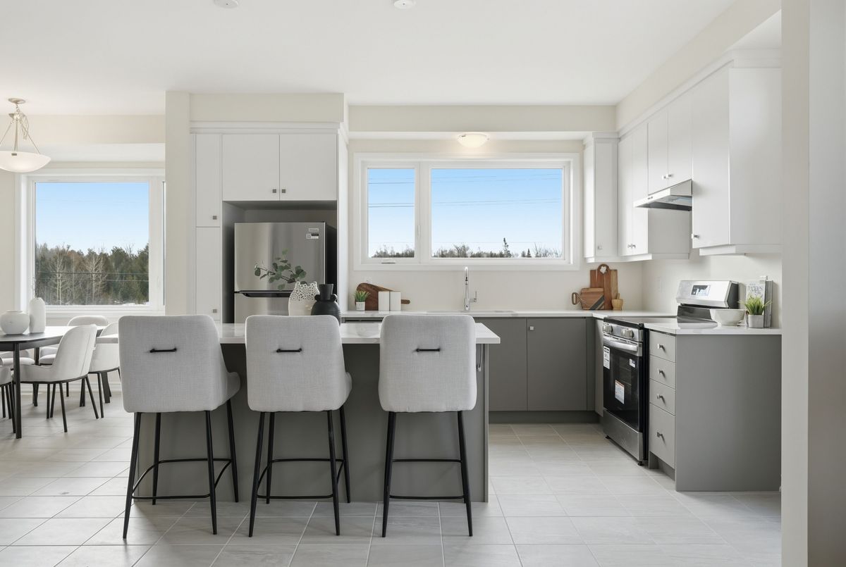 96 Vinewood Crescent Barrie 96 Vinewood Crescent Barrie