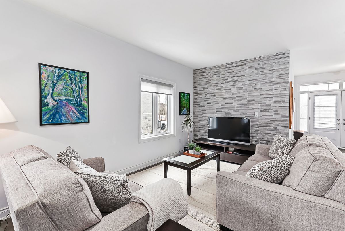 15 Emerald Street Wasaga Beach 15 Emerald Street Wasaga Beach