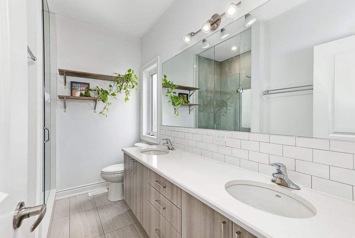 15 Emerald Street Wasaga Beach 15 Emerald Street Wasaga Beach