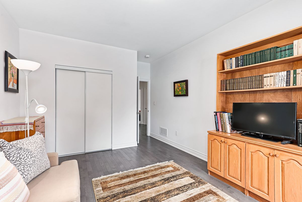 15 Emerald Street Wasaga Beach 15 Emerald Street Wasaga Beach