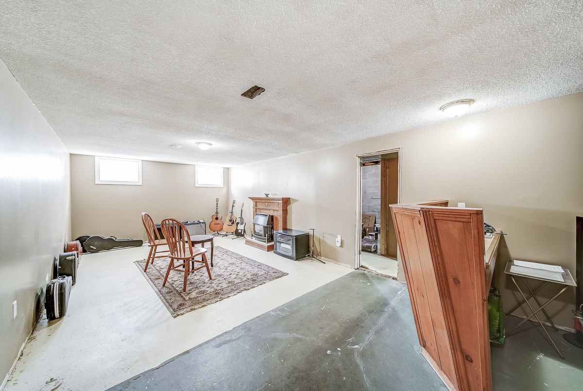 2 Agnes Street Barrie 2 Agnes Street Barrie