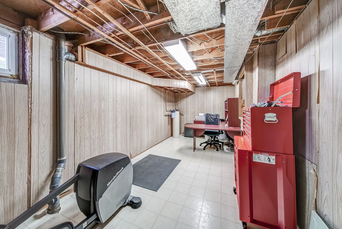 2 Agnes Street Barrie 2 Agnes Street Barrie