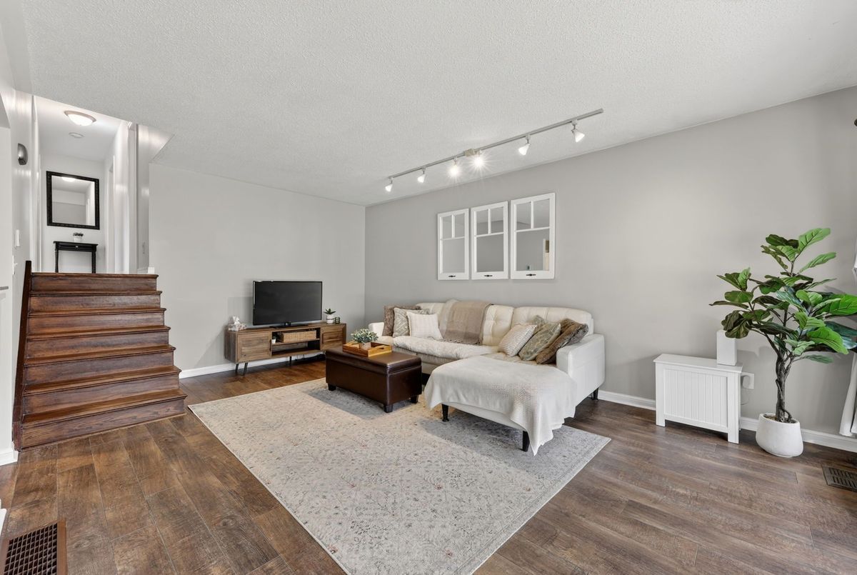 46 Galley Avenue Orillia 46 Galley Avenue Orillia