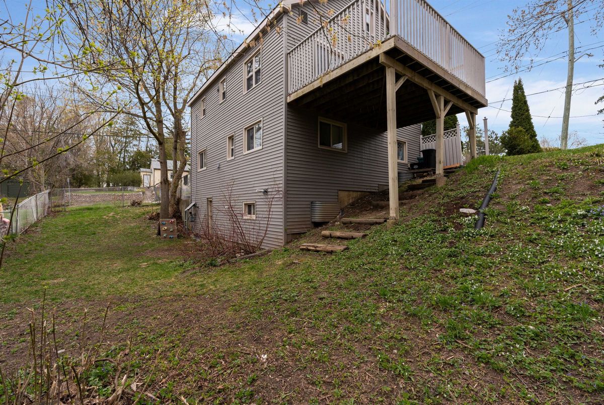 296 Barrie Road Orillia 296 Barrie Road Orillia