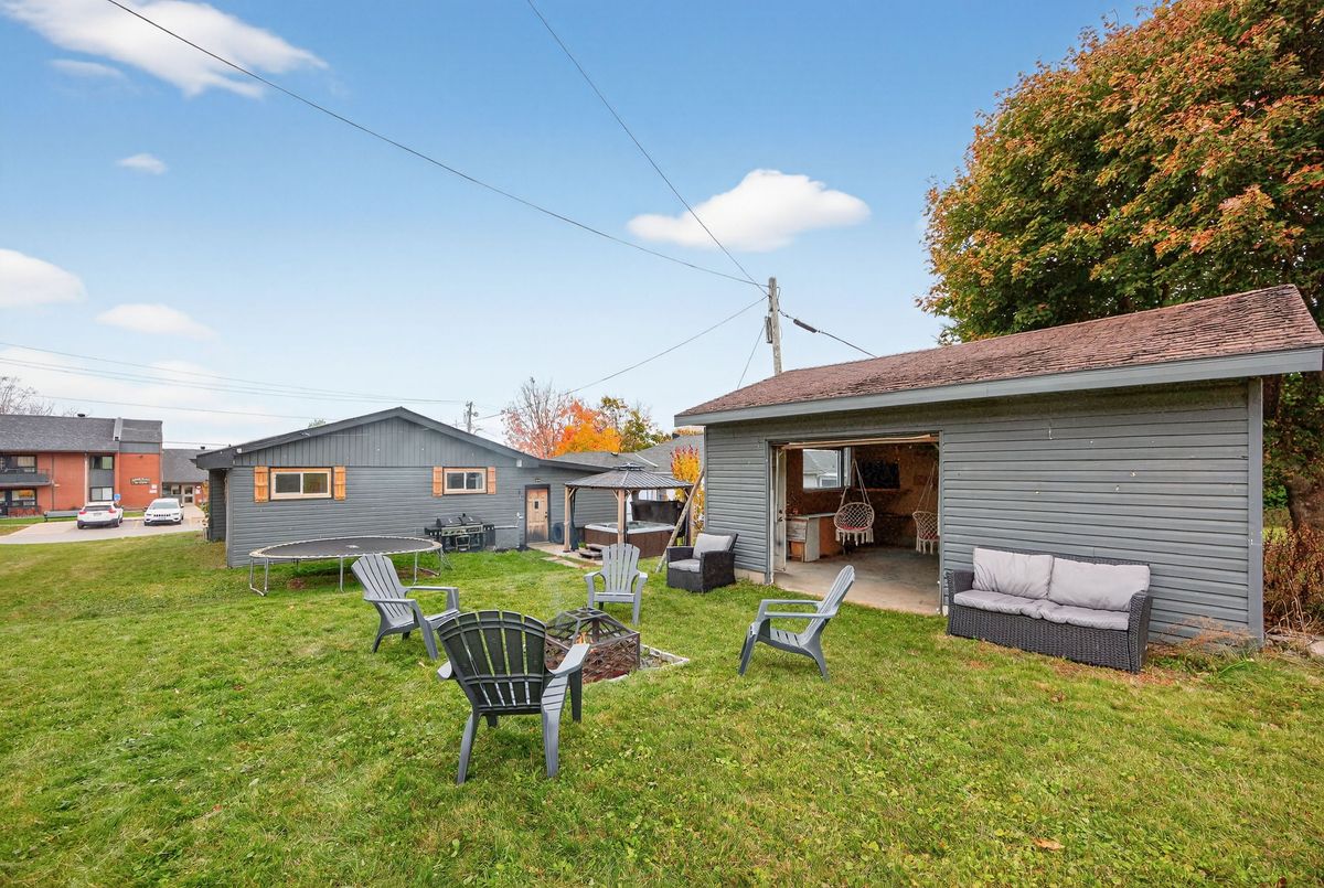 57 Maria Street Penetanguishene 57 Maria Street Penetanguishene
