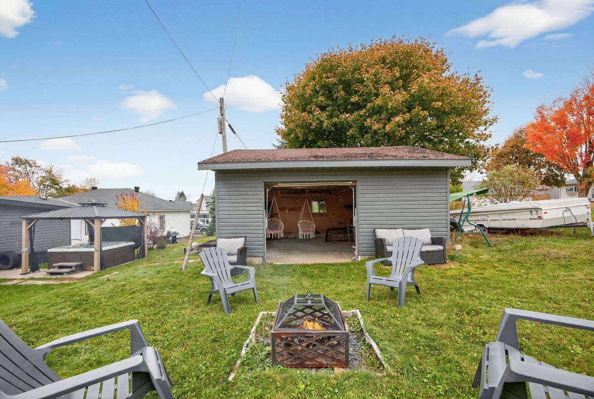 57 Maria Street Penetanguishene 57 Maria Street Penetanguishene
