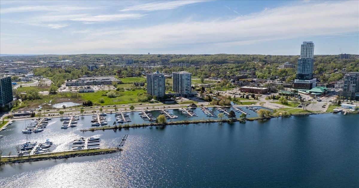 2 Toronto Street Barrie