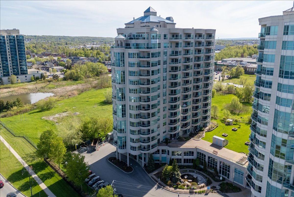 2 Toronto Street Barrie 2 Toronto Street Barrie