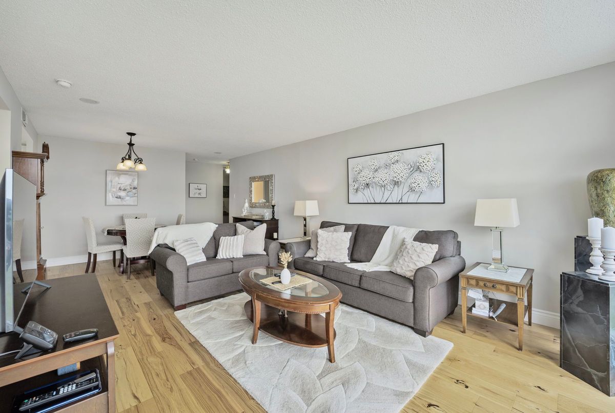65 Ellen Street Barrie 65 Ellen Street Barrie
