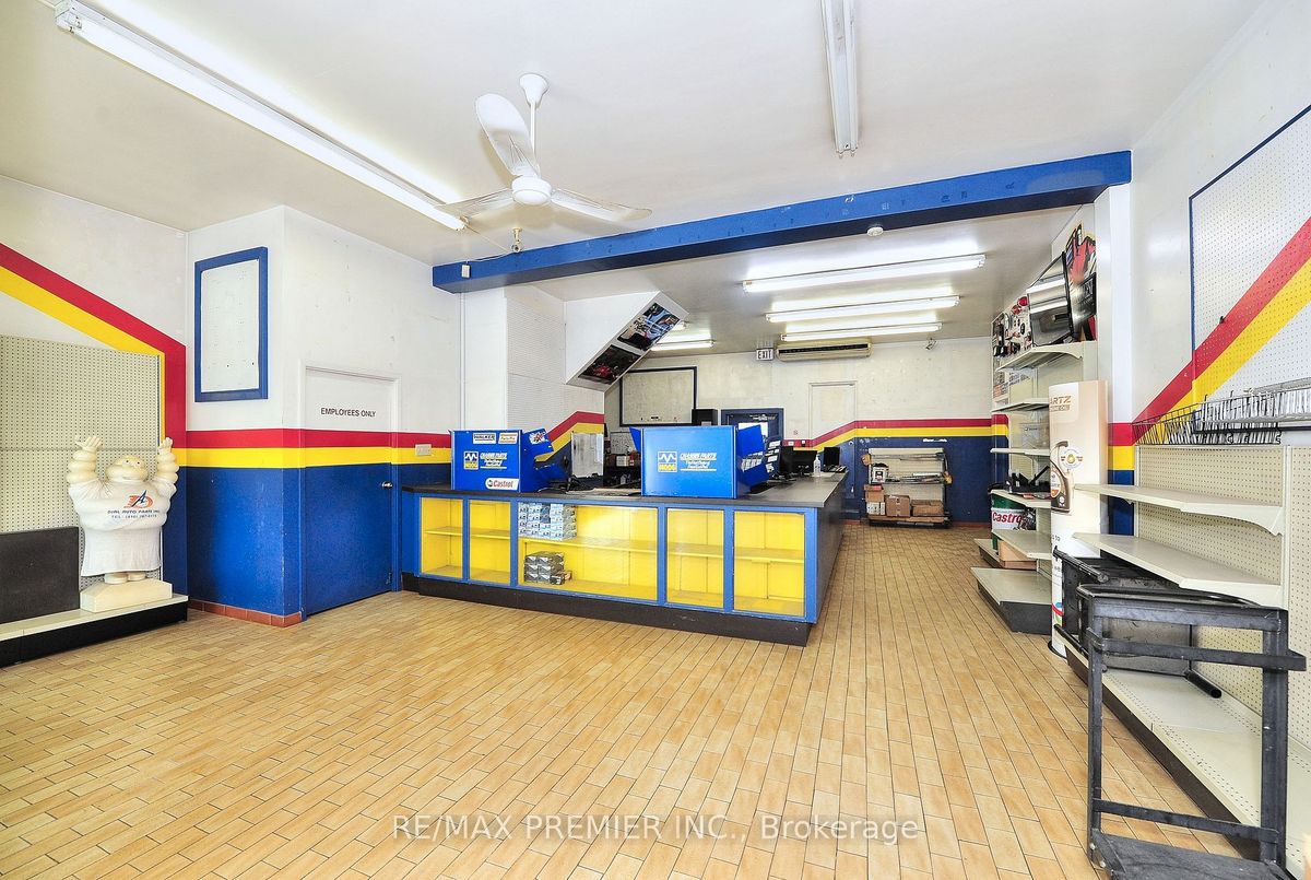 img-gallery