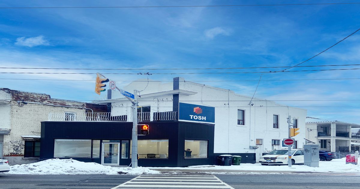 1016 Weston Road Toronto
