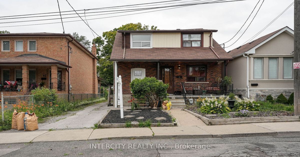 44 Branstone Rd Toronto