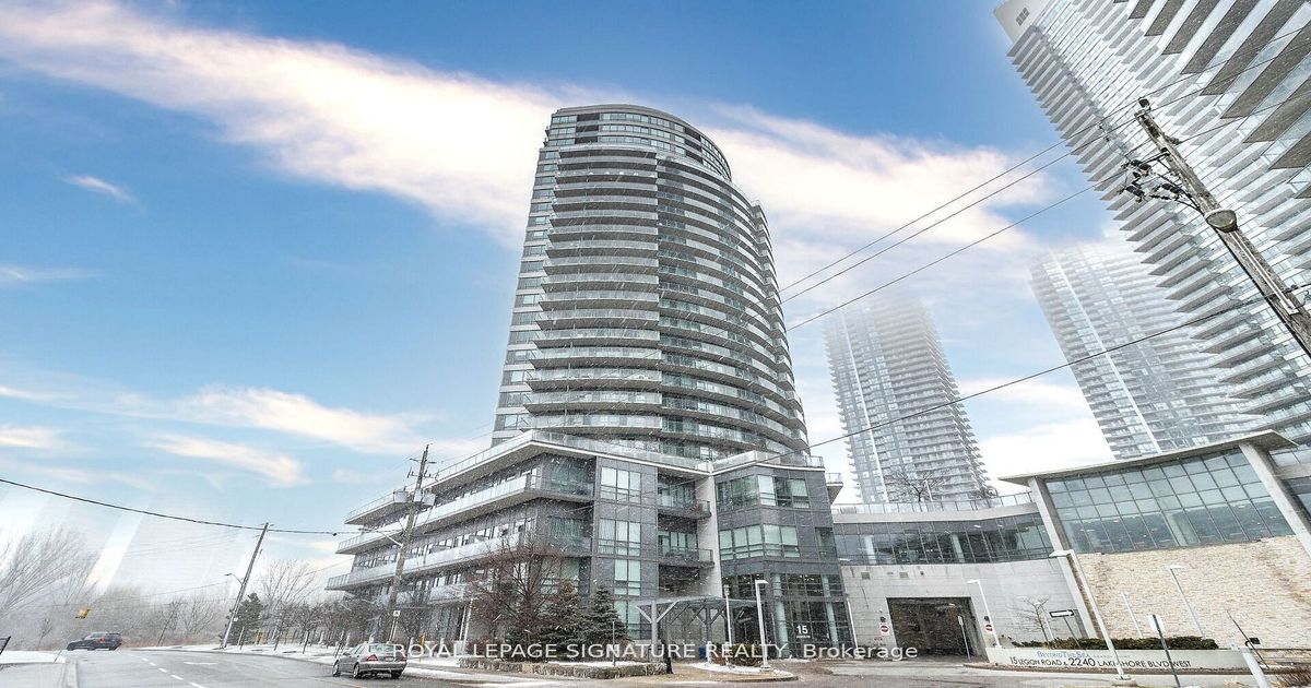 15 Legion Road Toronto