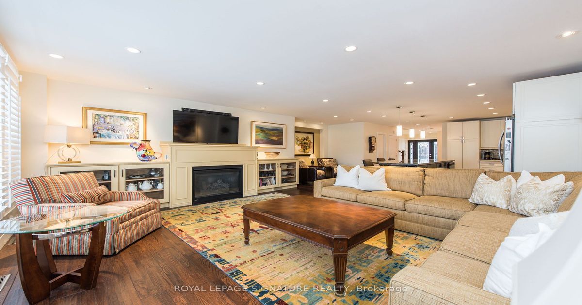 369 Armadale Ave Toronto