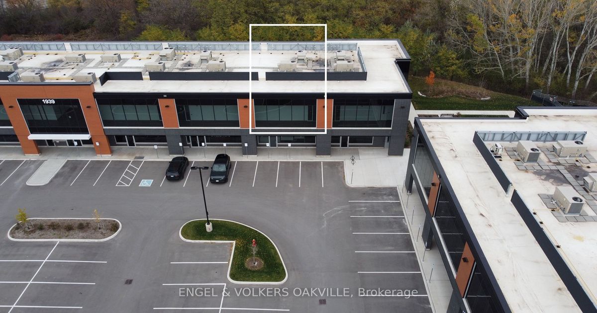 1939 IRONOAK Way Oakville
