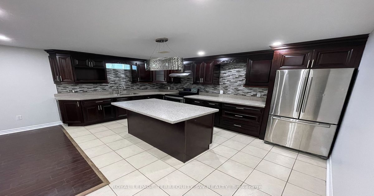 91 Leadership Drive Brampton