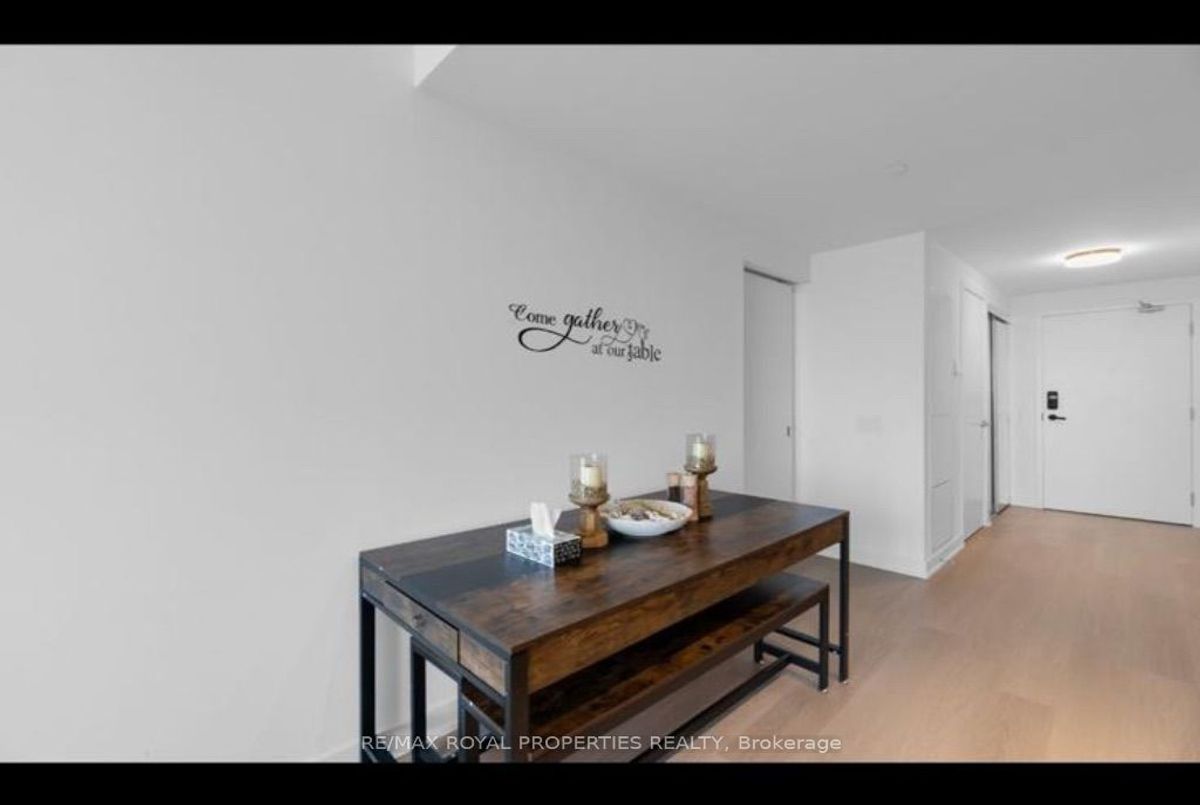 img-gallery
