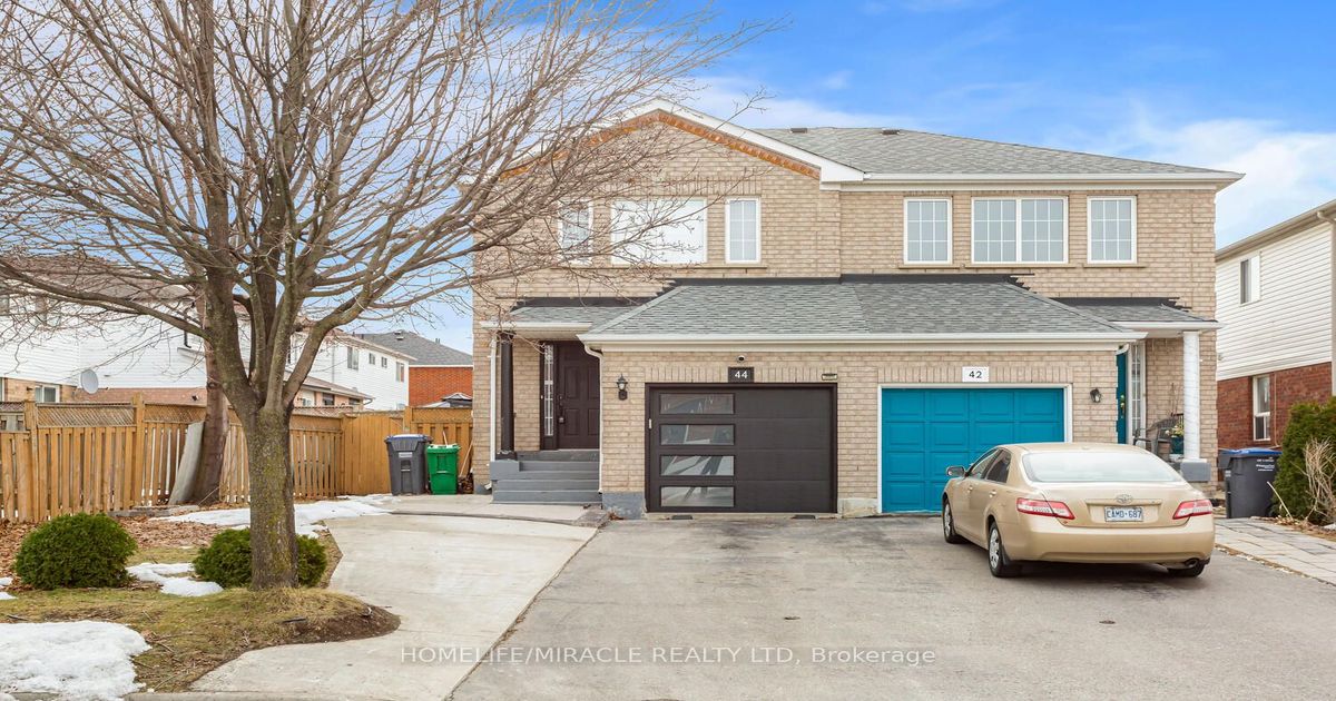 44 Needlewood Lane Brampton