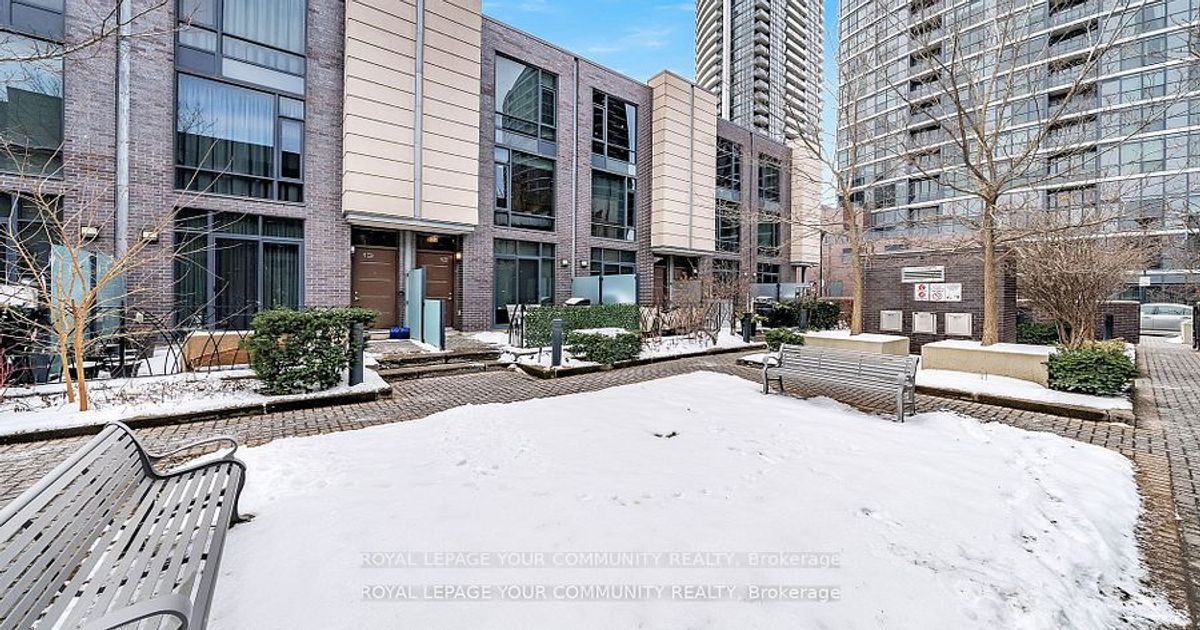 15 Valhalla Inn Road Toronto