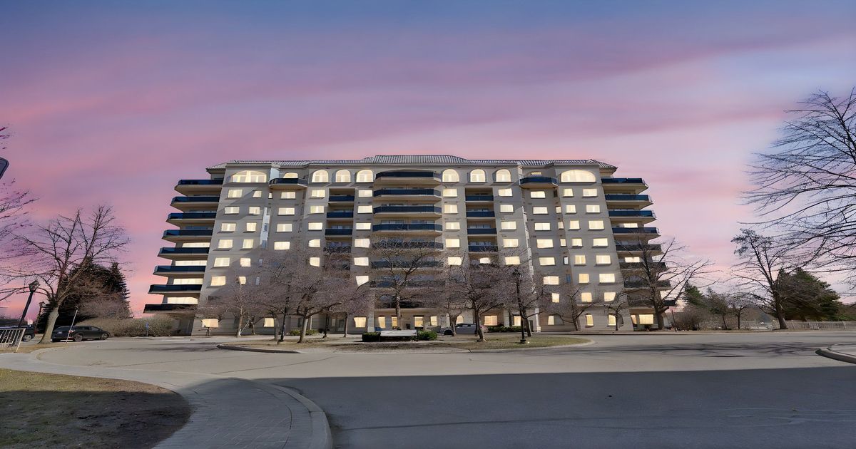 10 Dayspring Circle Brampton