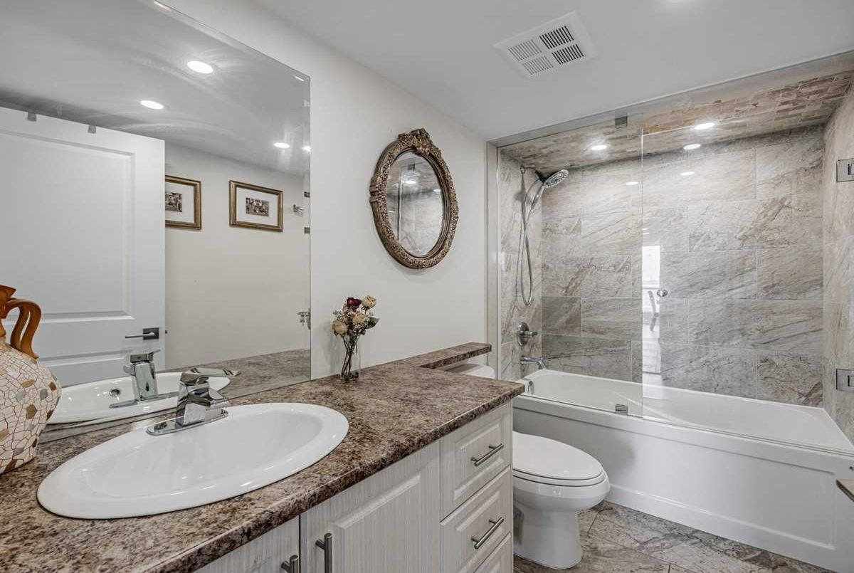 1 Rowntree Road Toronto 1 Rowntree Road Toronto