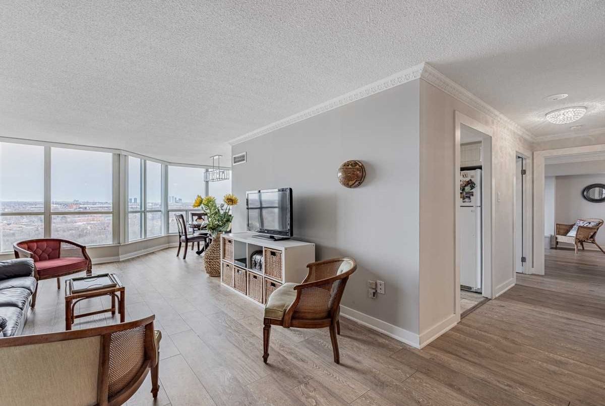 1 Rowntree Road Toronto 1 Rowntree Road Toronto