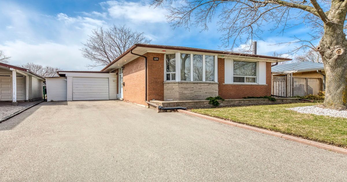 8 Buckley Crescent Toronto