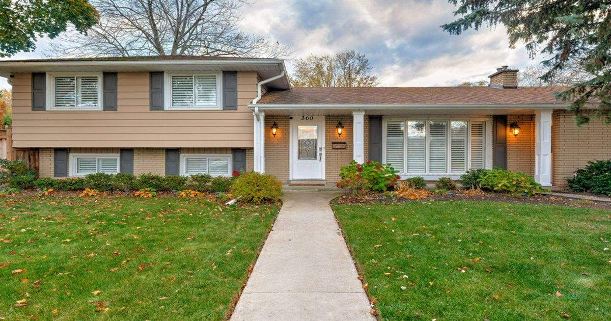 360 Cosburn Crescent Burlington