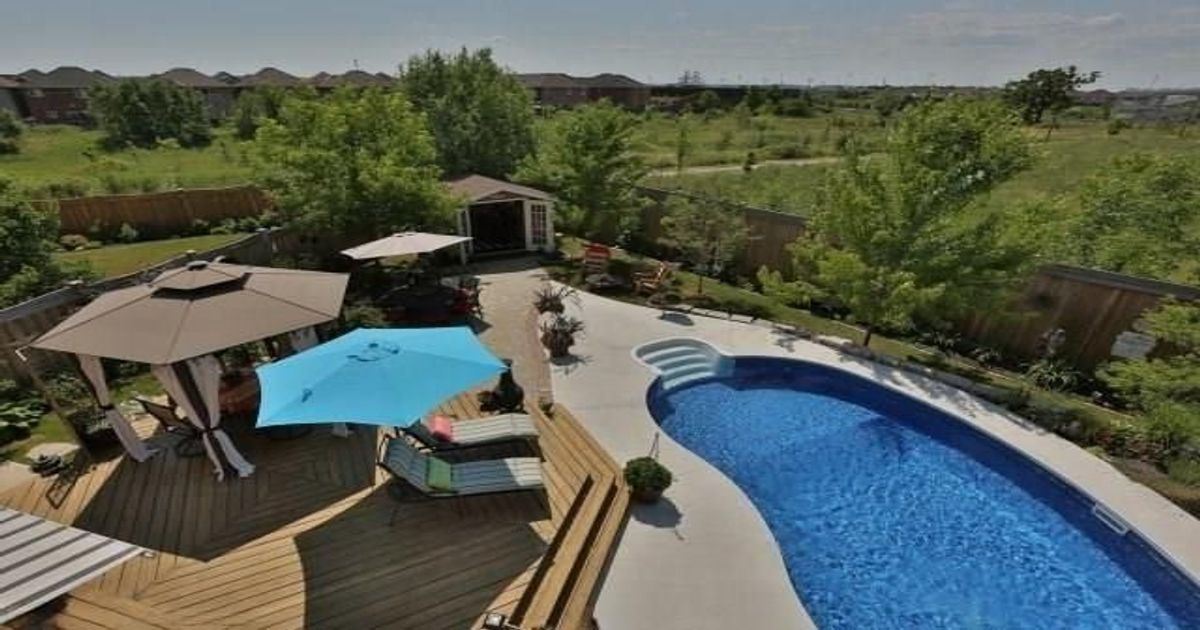 221 Bussel Crescent Milton
