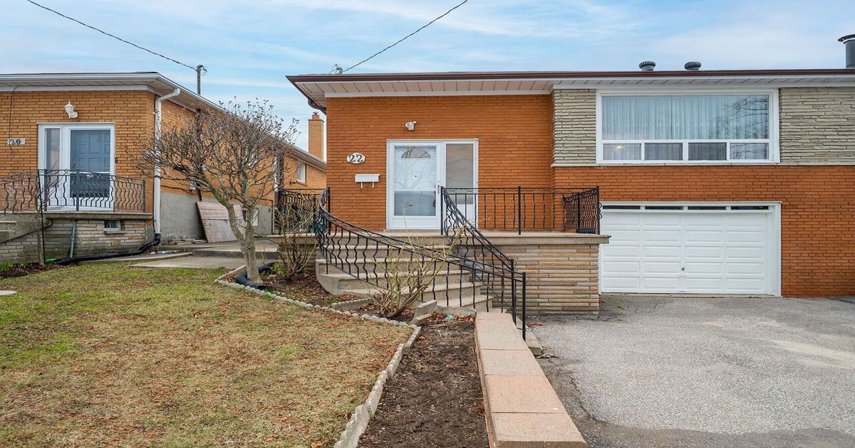 22 Cobb Avenue Toronto