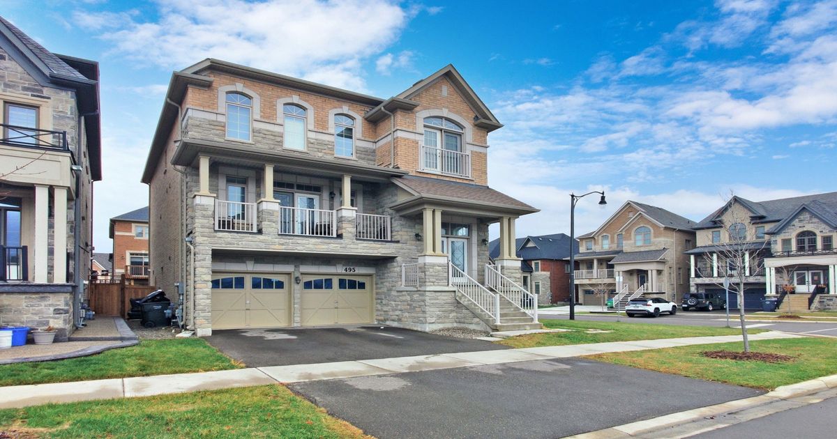495 Queen Mary Drive Brampton