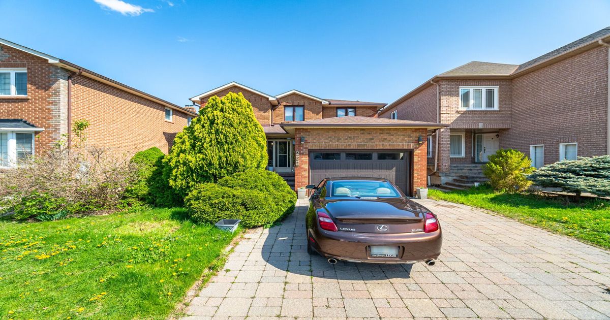262 Boxmoor Place Mississauga