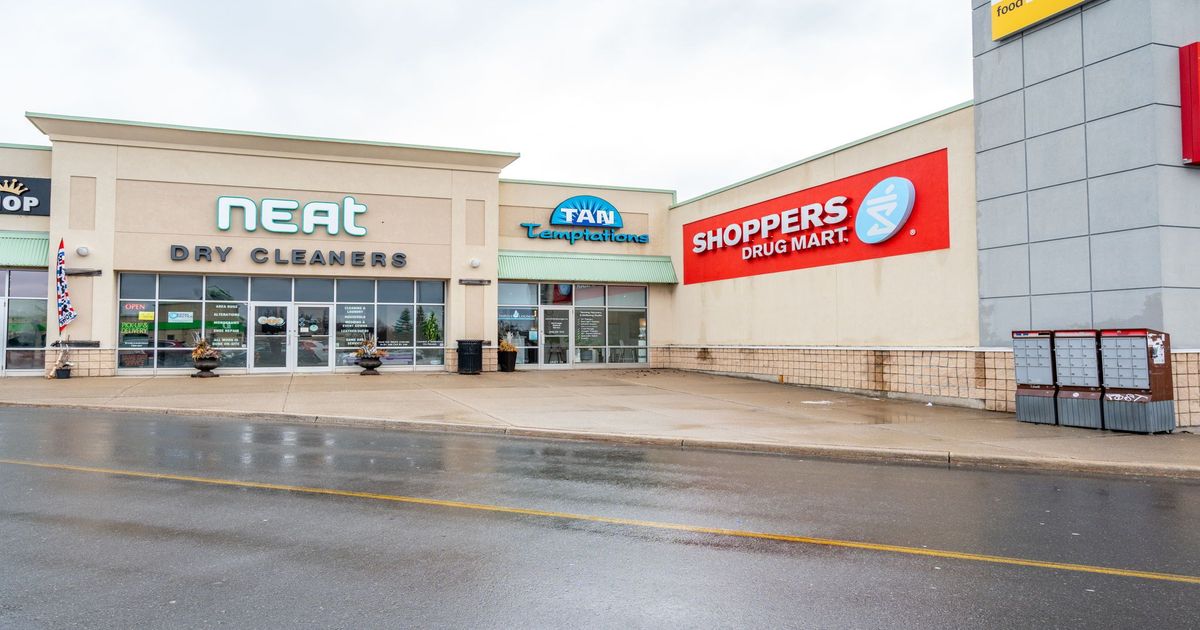 478 Dundas Street W Oakville