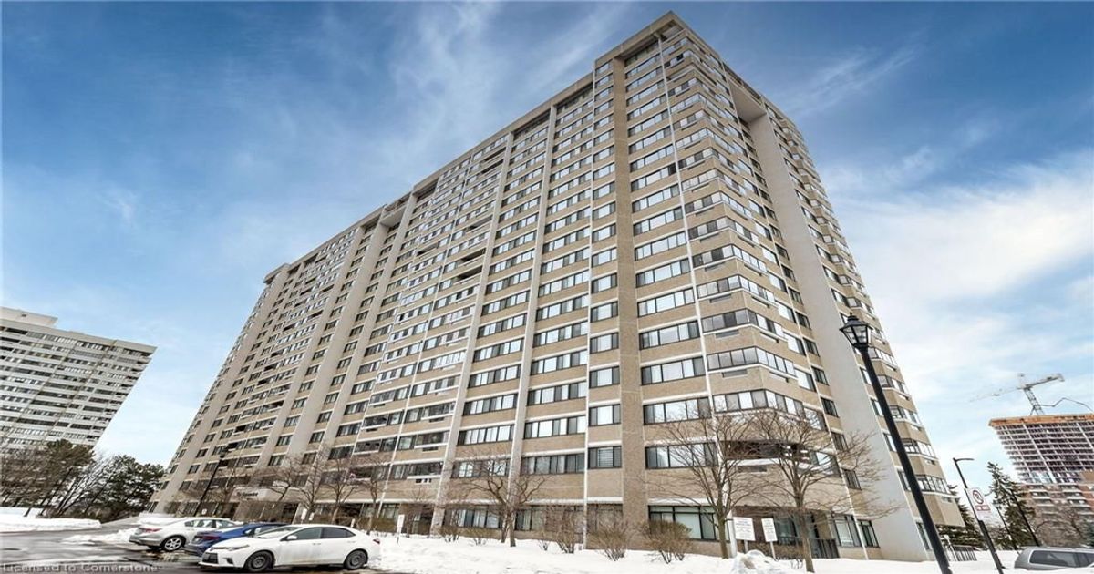 50 Elm Drive E Mississauga