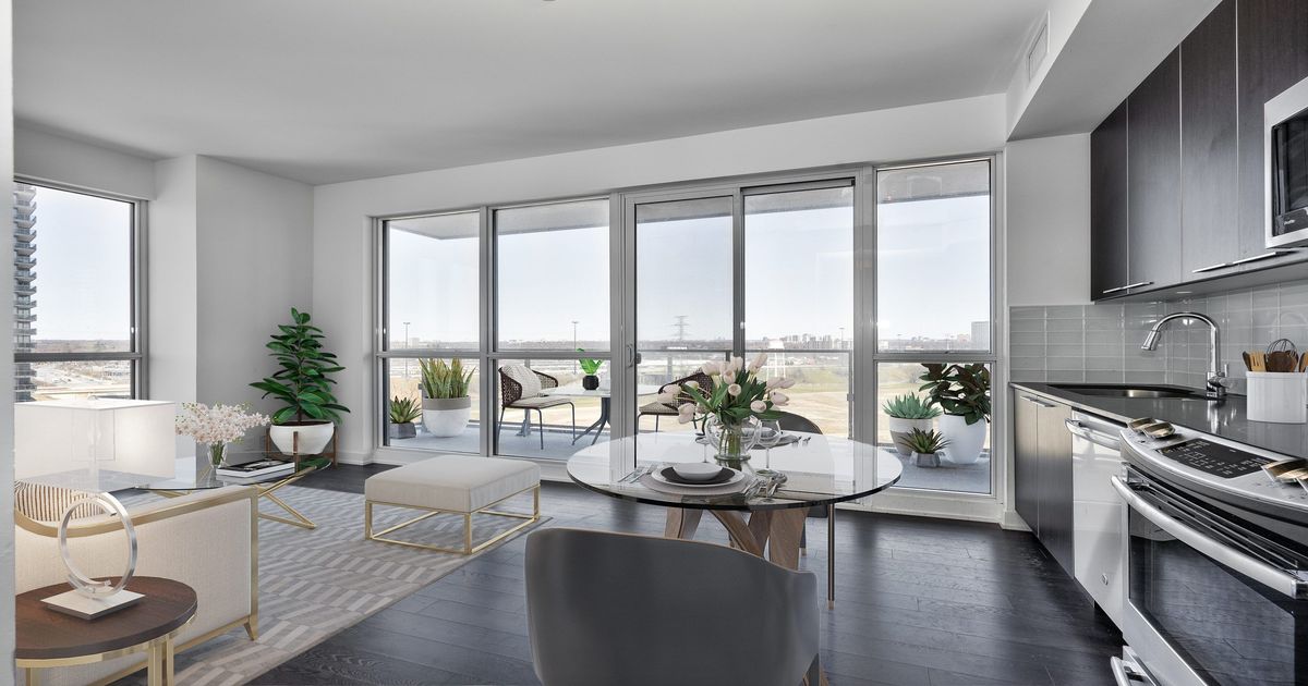 10 PARK LAWN Road Toronto