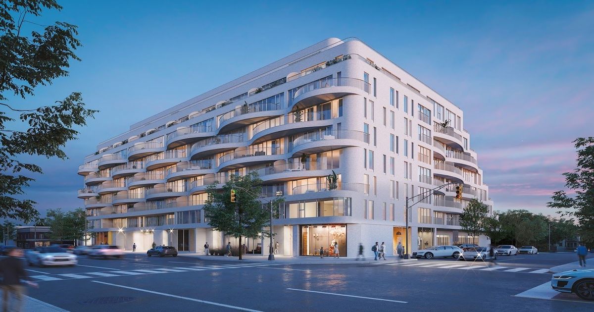 689 The Queensway N/A Toronto