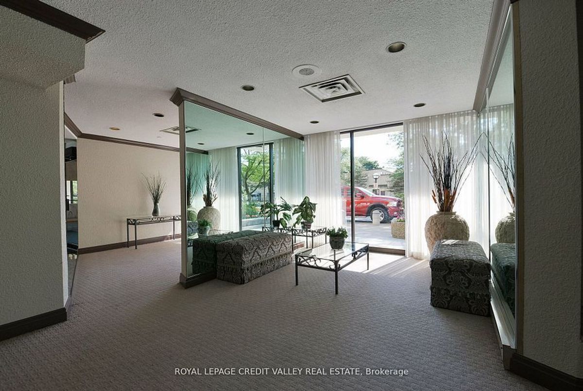 img-gallery