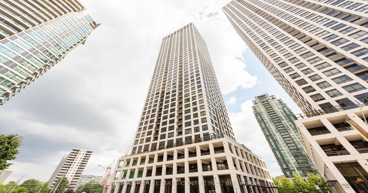 30 Elm Drive W Mississauga