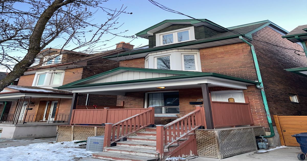 1035 Dovercourt Road Toronto