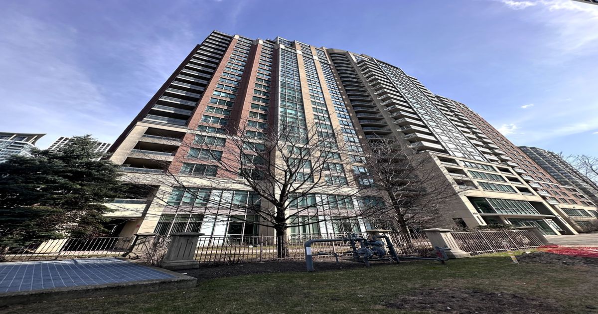 156 Enfield Place Mississauga