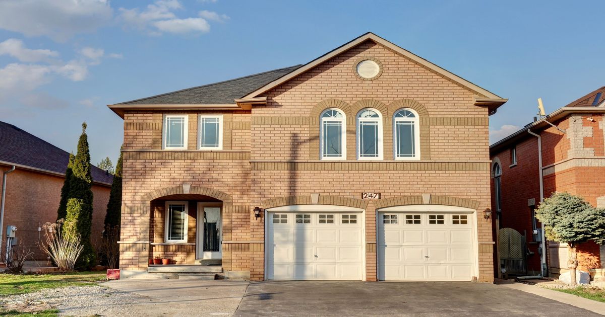 247 Cresthaven Road Brampton