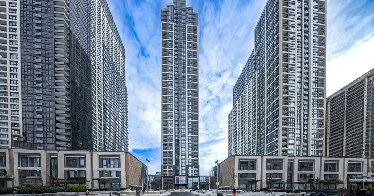 5 Mabelle Avenue W Toronto