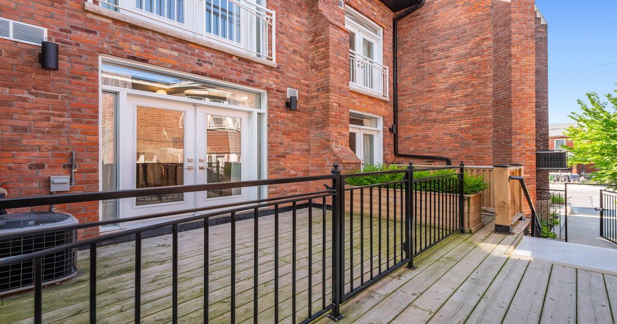1183 Dufferin Street Toronto