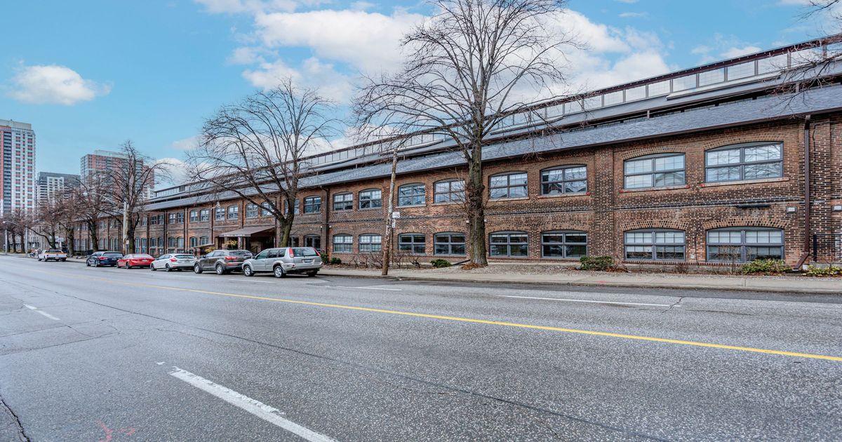 1100 Lansdowne Avenue Toronto