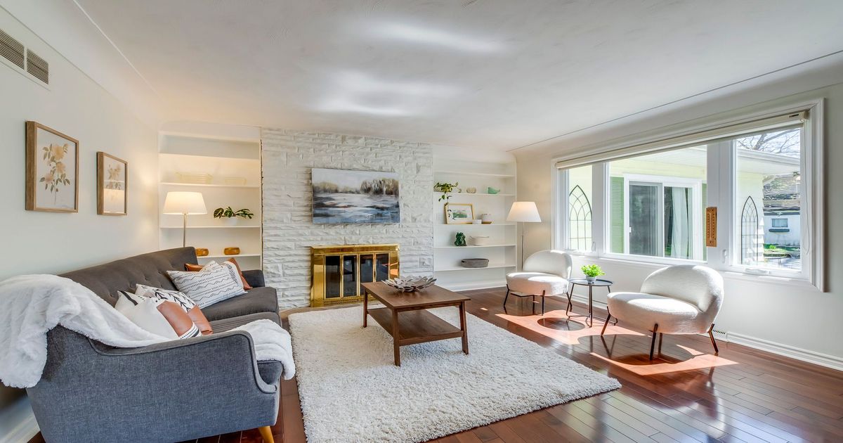 2048 Devon Road Oakville